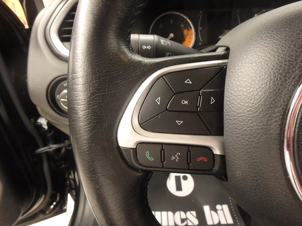 Jeep Renegade 2015 - miniatyr 9