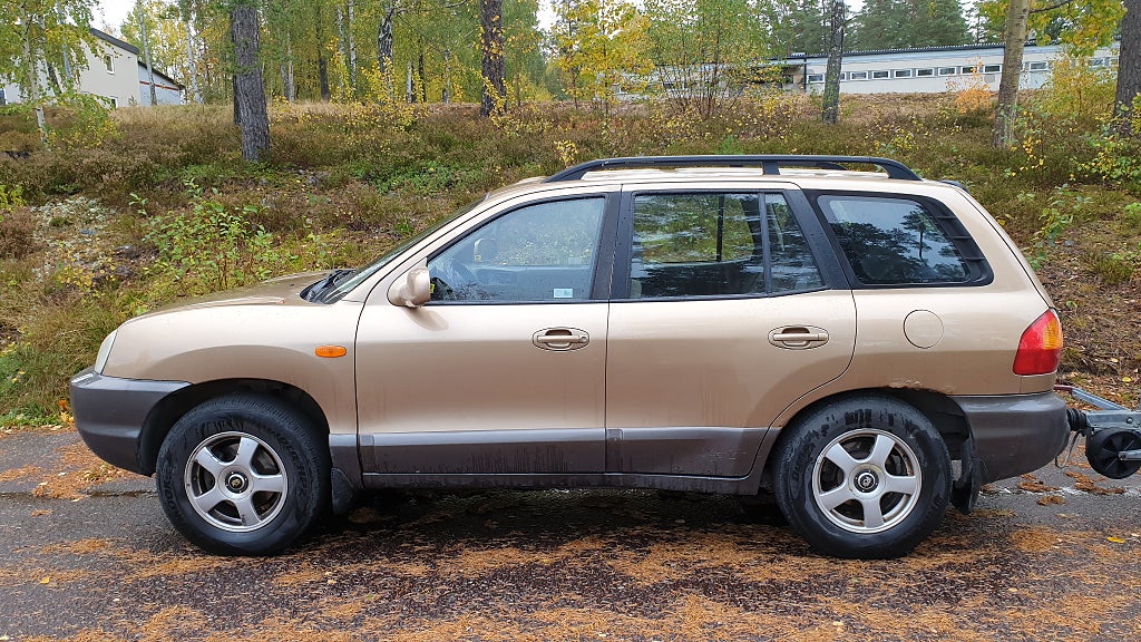 Hyundai Santa Fe 2,7 v6 automat drag 4wd 