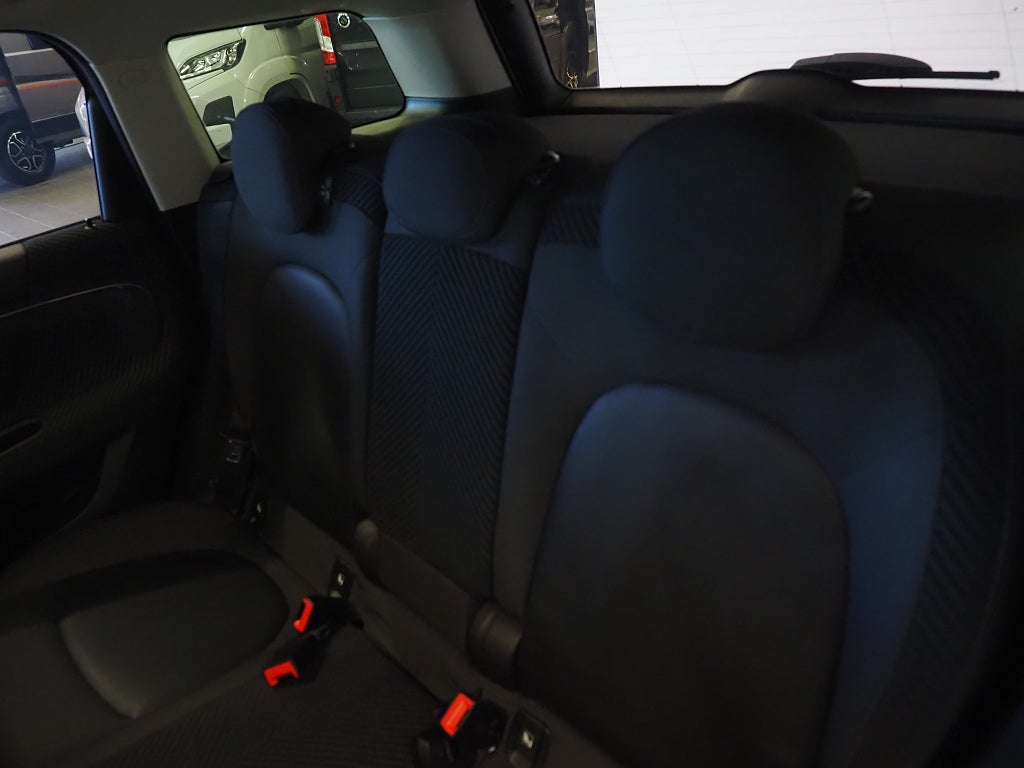 MINI Countryman Cooper SE ALL4 Countryman Pepper | P-Sen | Bluetooth 2018
