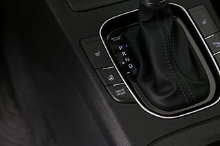 Halvkombi Hyundai i30 19 av 30