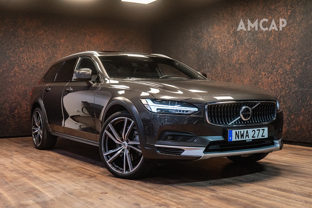 Volvo V90 Cross Country B5 AWD Ultimate | SE SPEC | Pano | HuD | H/K | 4196kr/m
