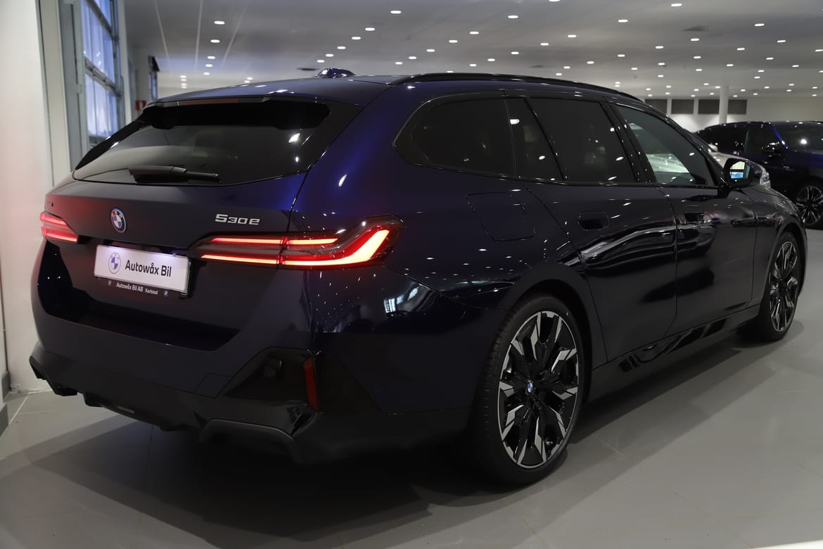 BMW 530 2026, bild 7/10