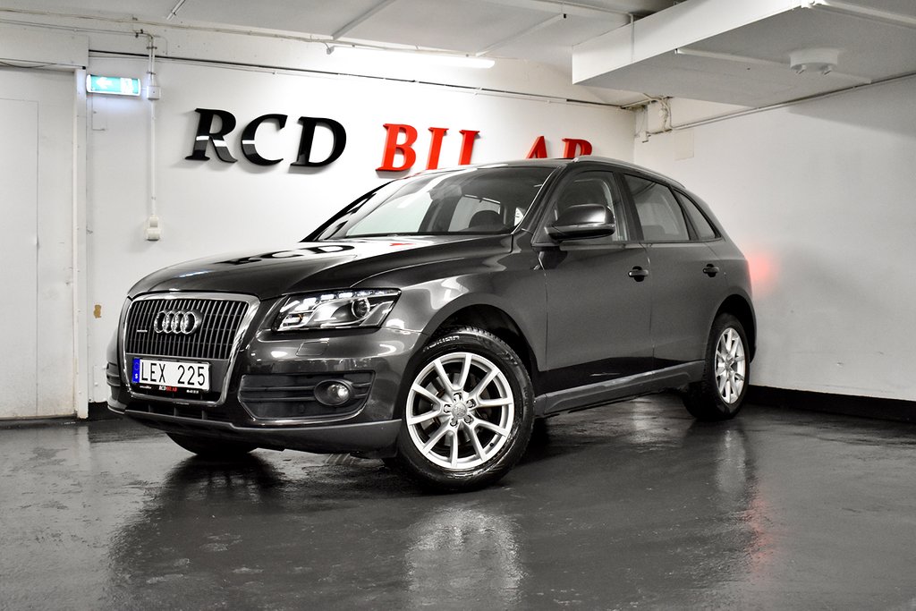 Audi Q5 2.0 TDI QUATTRO PANORAMA SKINN DRAGKROK VÄRMARE GPS