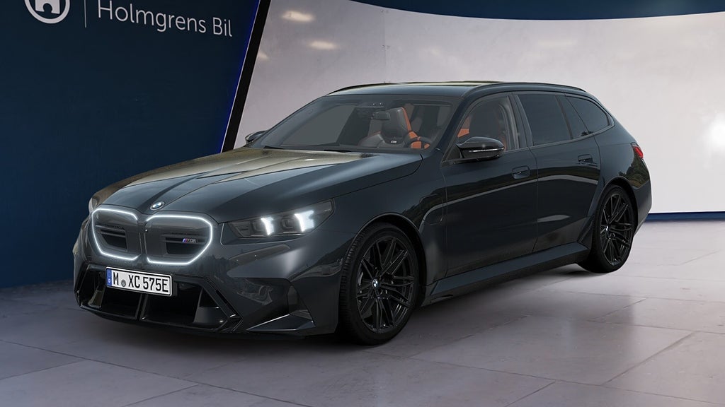 BMW M5 Touring 2,95% ränta Drag Innovation Comfort DA Pro B W Panorama