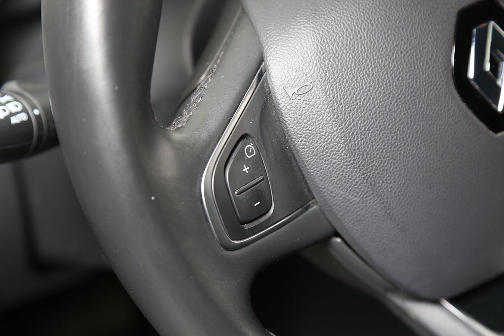 Renault Captur Phll Energy TCe 120hk Intens Aut Motorvärmare 2018