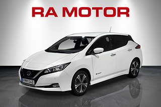 Halvkombi Nissan Leaf 1 av 24