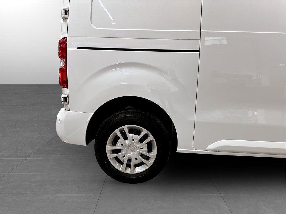 Bild på Citroën Jumpy PRO Business 2.0 BHDi 122hk MOTORVÄRMARE