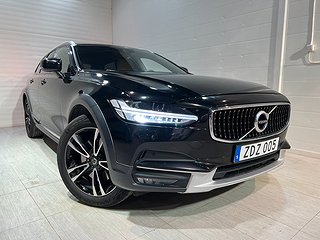 Kombi Volvo V90 Cross Country