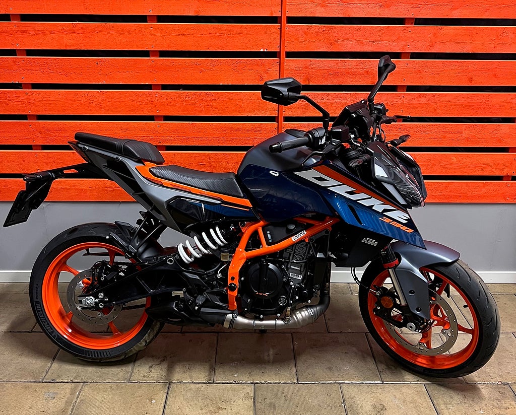 KTM 390 DUKE 2025