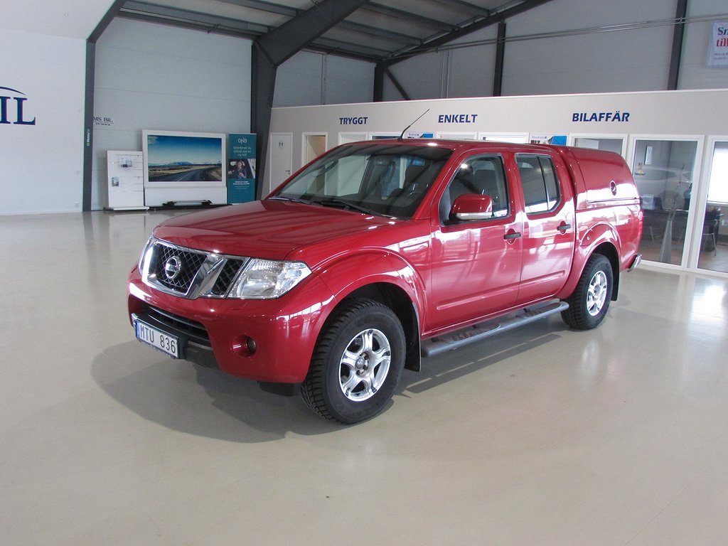 Nissan Navara Dubbelhytt 2.5 dCi 4x4 Euro 5 DRAG KÅPA  MOMS BIL