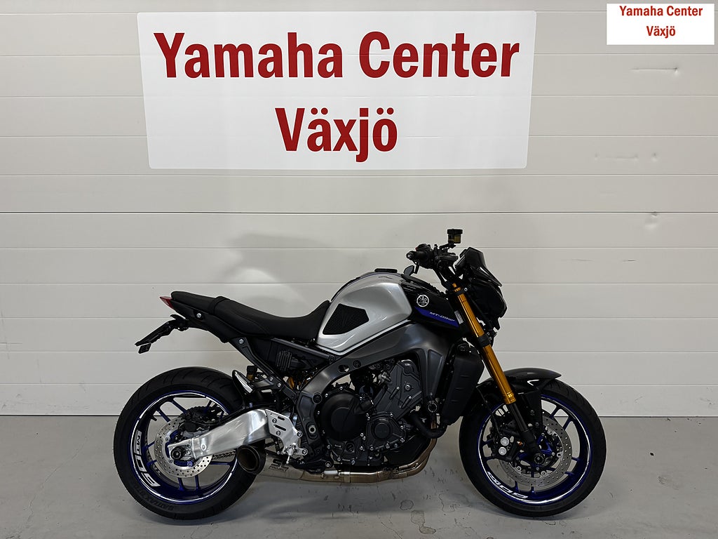 Yamaha MT-09 SP *Sc project*