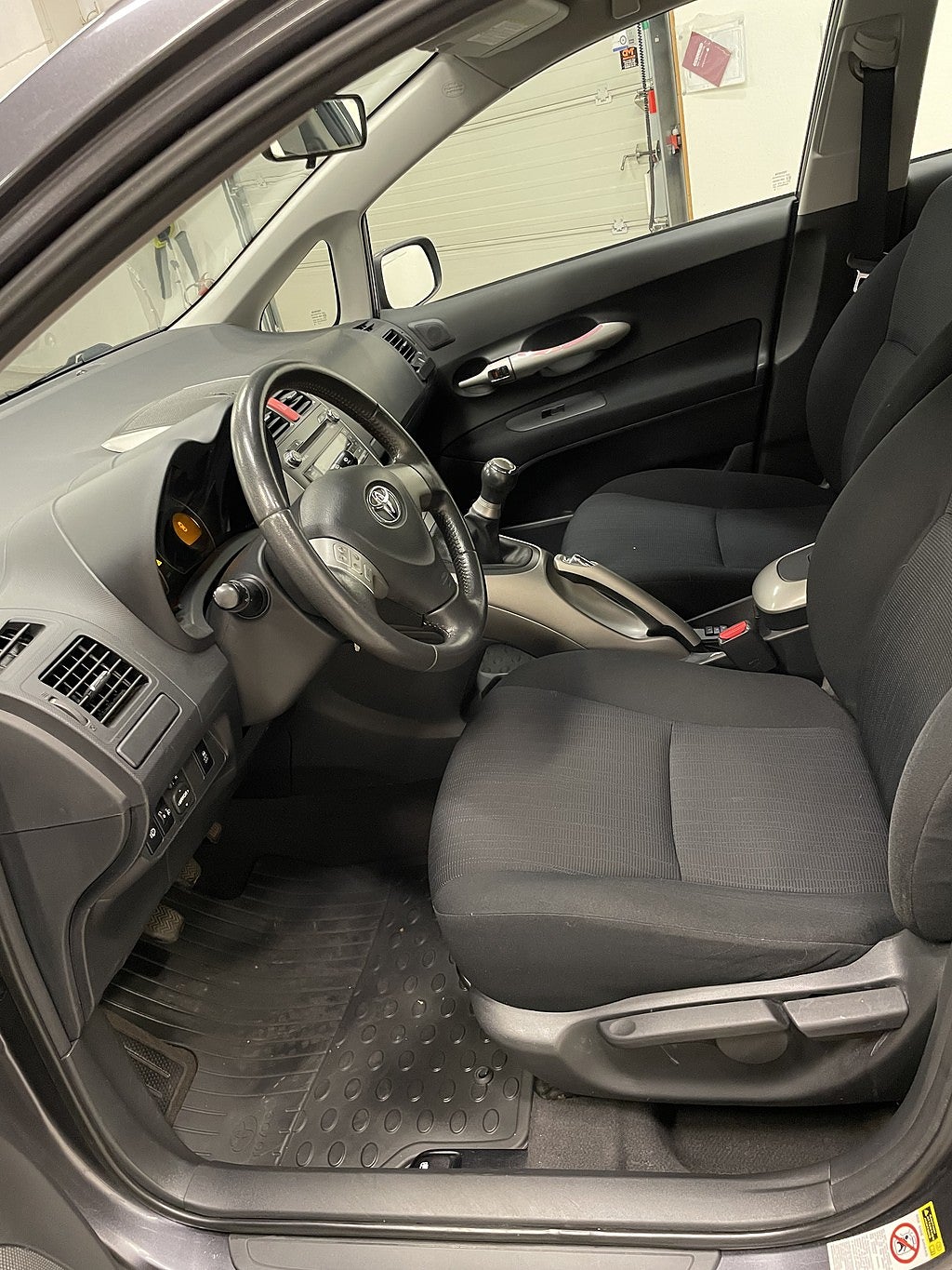 Toyota Auris 5-dörrar 1.6 Dual VVT-i Manuell, 124hk, 2008