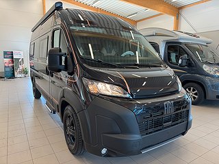 Husbil-halvintegrerad Robeta Helios 180HK AUT Adapt farthållare 19 av 22
