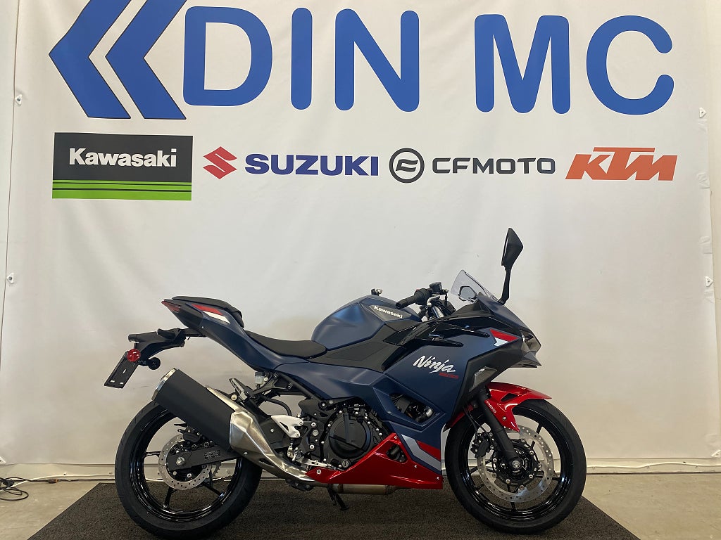 Kawasaki Ninja 500SE "Fabriksny hoj för omgående leverans"