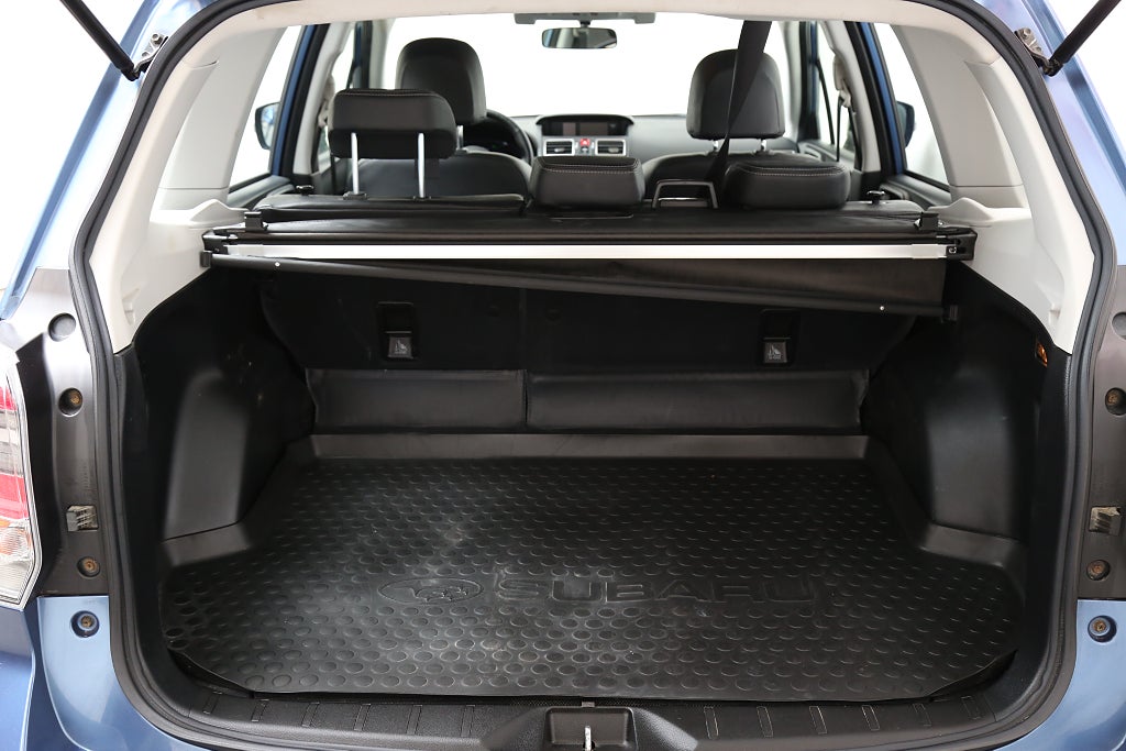 Subaru Forester 2,0i 150hk XS AWD Aut Dragkrok 2019