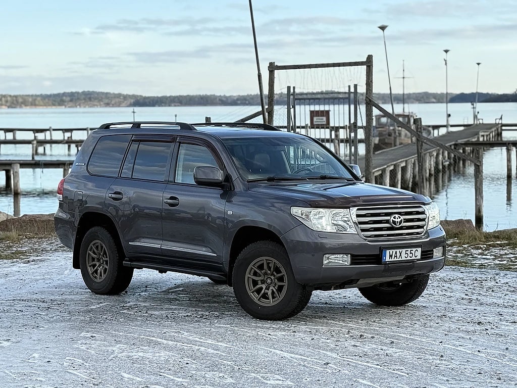 Toyota Land Cruiser 4.5 4WD