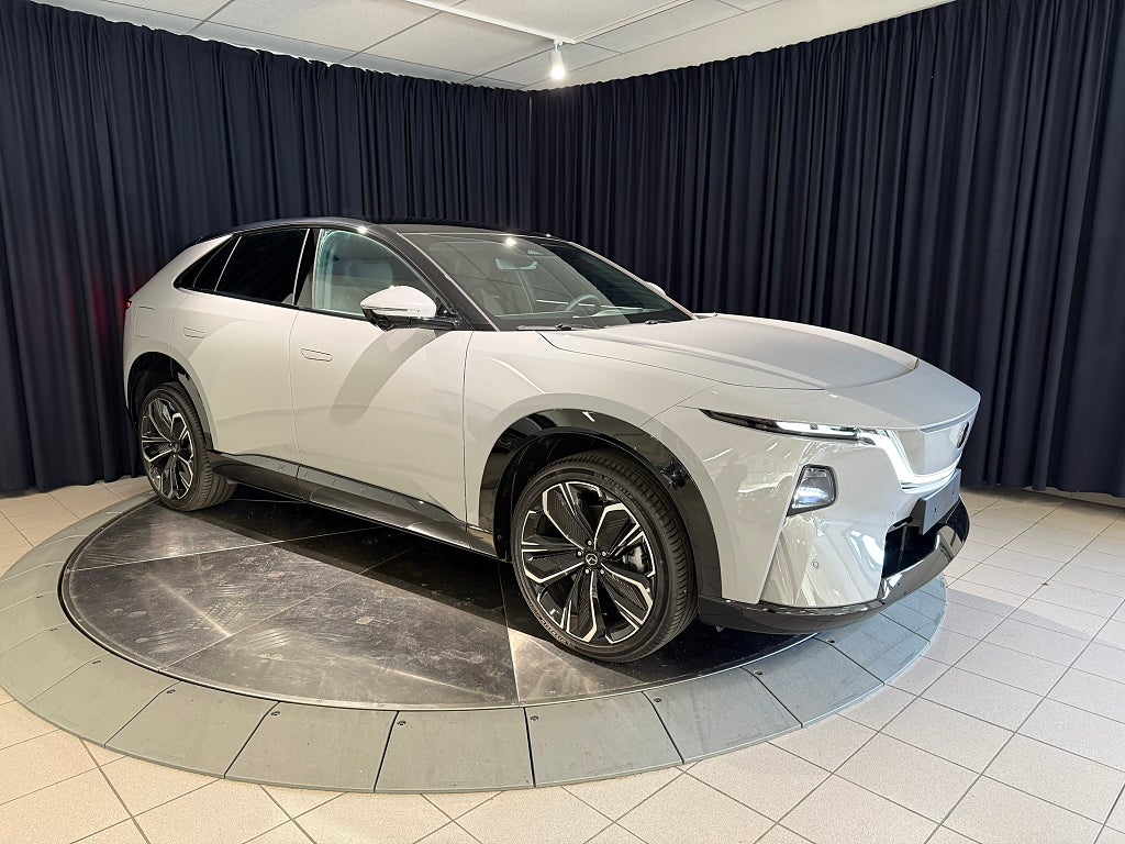 Mazda CX-6e 2026 - miniatyr 8