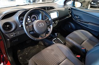 Halvkombi Toyota Yaris 8 av 20