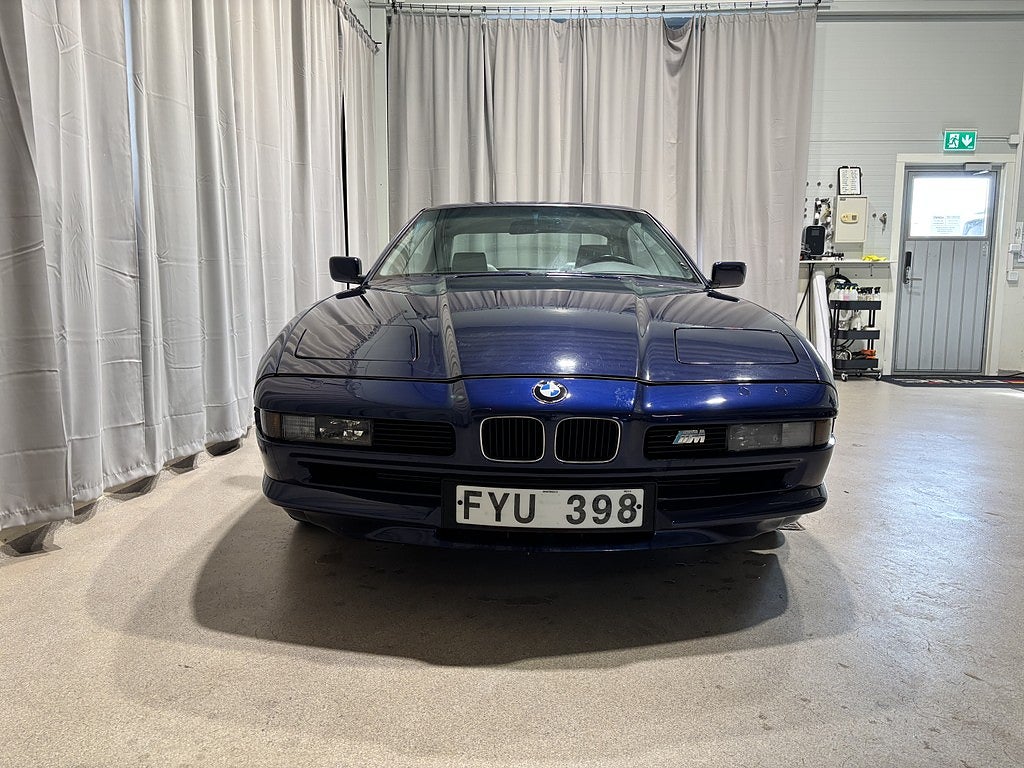 BMW 850 i 300hk
