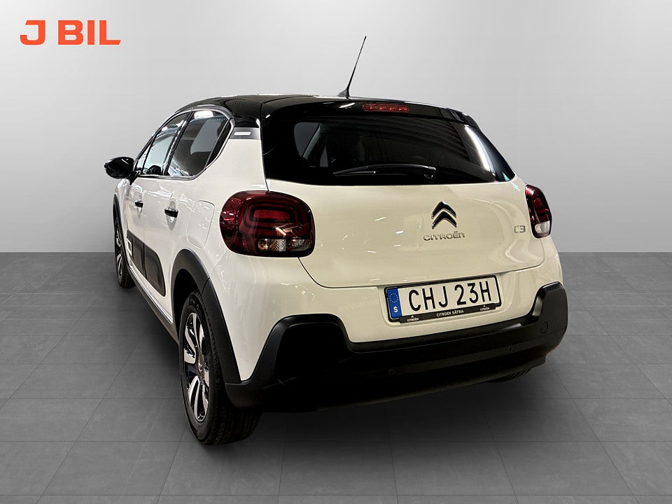 Bild på Citroën C3 Shine 1.2 PT 110hk Aut P-SENSORER CARPLAY