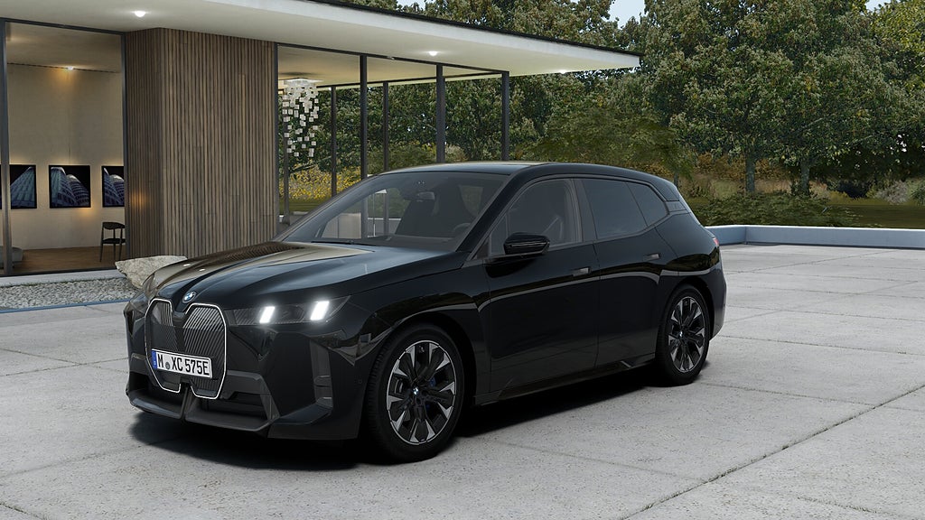 BMW iX xDrive60 Charged M Sport Ed Drag