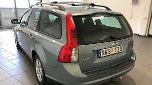 En Volvo V50 från 2008. 