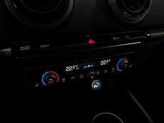 Halvkombi Audi A3 25 av 27