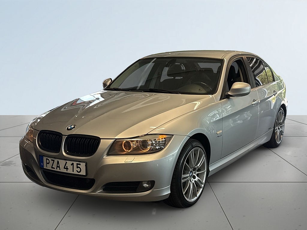 BMW 320 d xDrive Sedan Låg skatt/MoK/SoV/P-sens/AUX