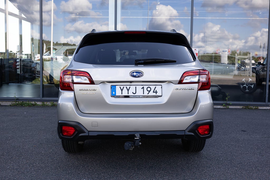 Subaru Outback 2.5 4WD Lineartronic Euro 6