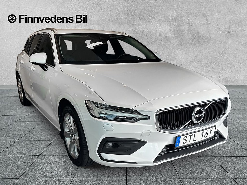 Volvo V60 D4 Momentum Pro Edition(Drag,Kamera,ny servad)