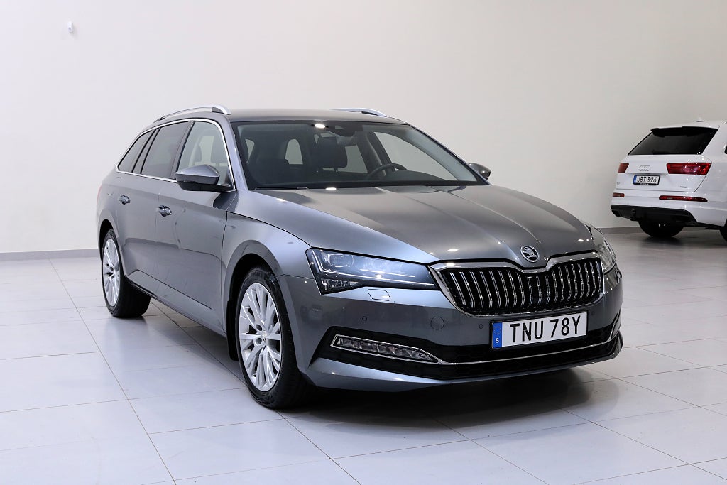 Skoda Superb Kombi 2.0 TDI 4x4 Business Edition, Style/Värmare / ACC