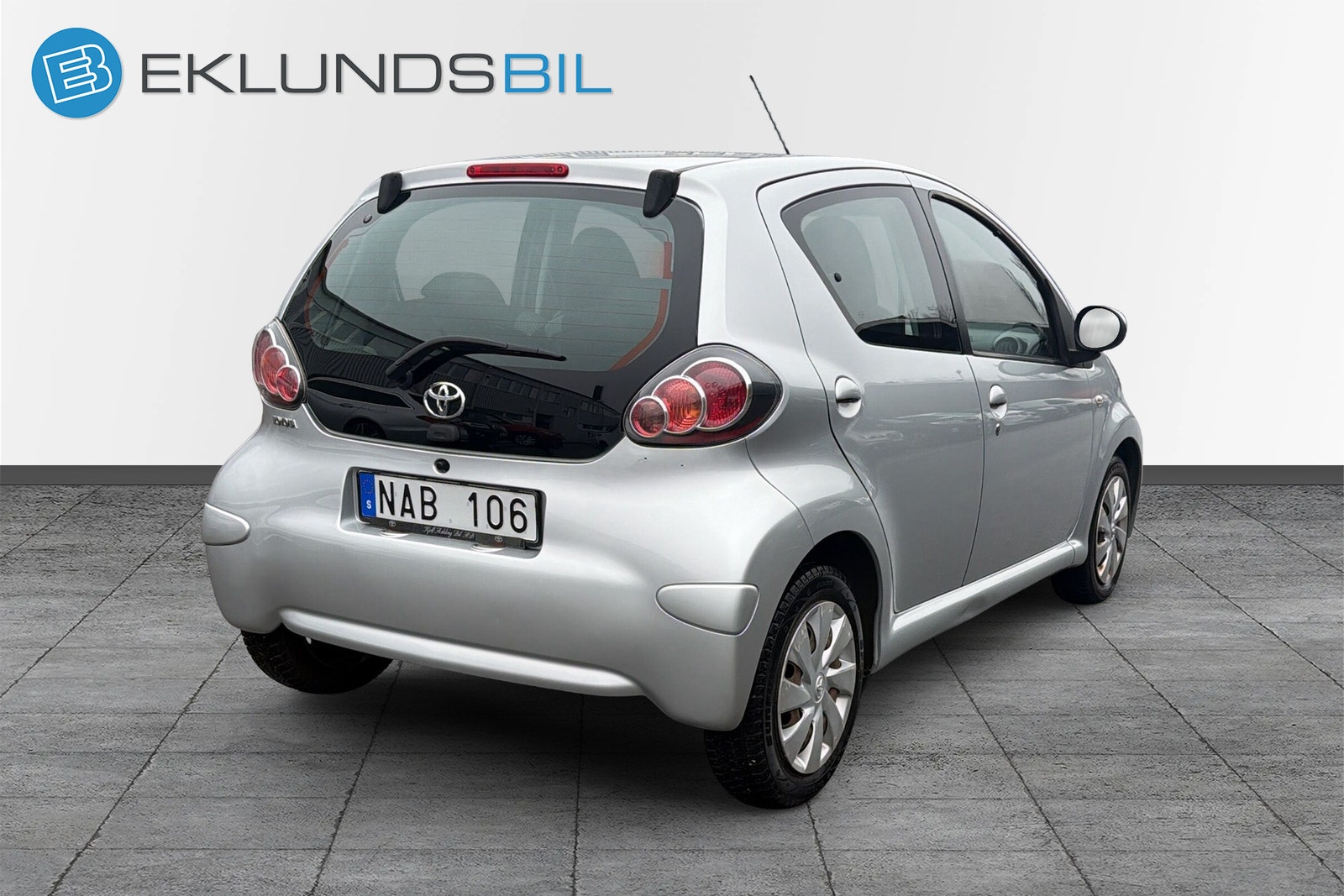 Toyota Aygo 5-dörrar 1.0 VVT-i Bluetooth 2012 - miniatyr 5