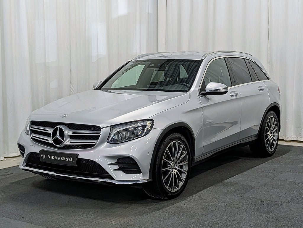 Mercedes-Benz GLC 220 d 4MATIC 9G-Tronic AMG Line|B-kam|GPS|Skinn|