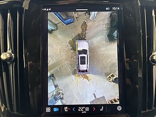 Volvo V90 B4 AWD Aut Momentum Drag Värmare H/K Pano 360 S&V-däck