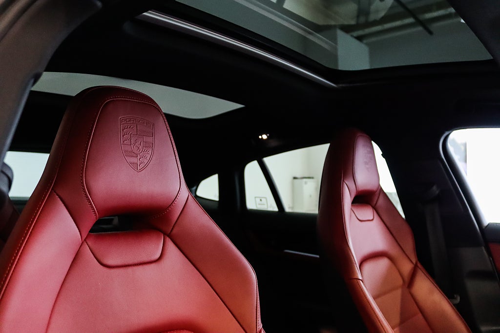 Porsche Panamera 4S E-Hybrid MOMS Sport Chrono Pano Bose Sportavgas