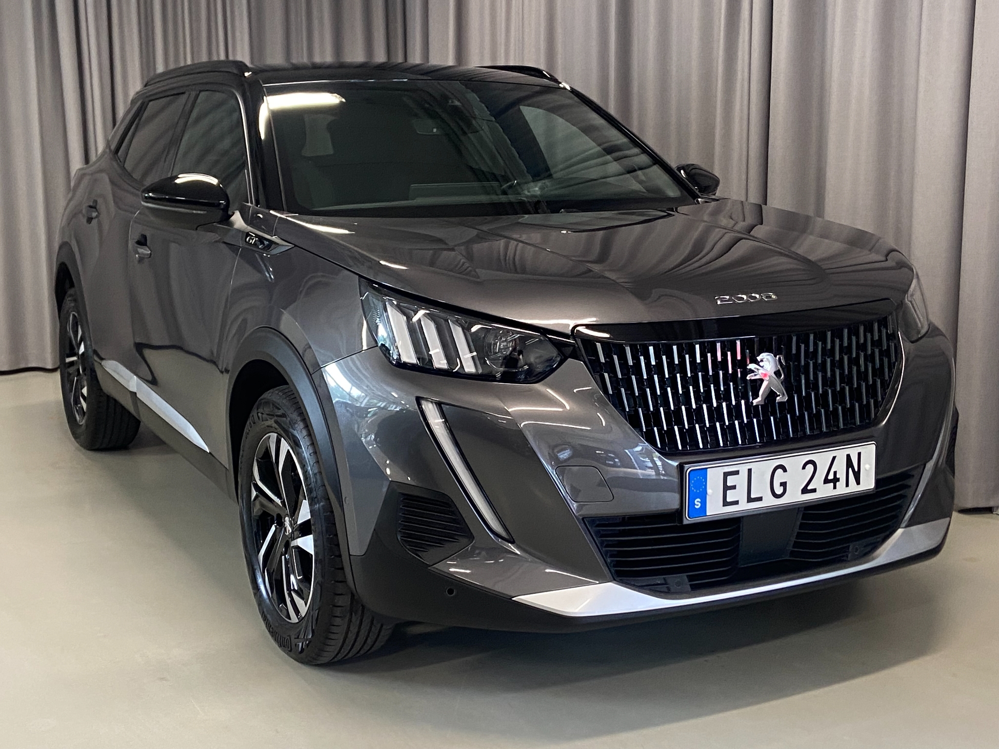 Peugeot 2008 GT 1.2 PT 130Hk Automat 2023, bild 6/10