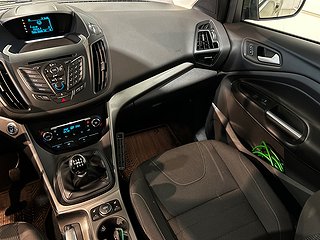 Ford Kuga 1.6 EcoBoost 150hk Trend Drag Mvärm Psens S/V-hjul