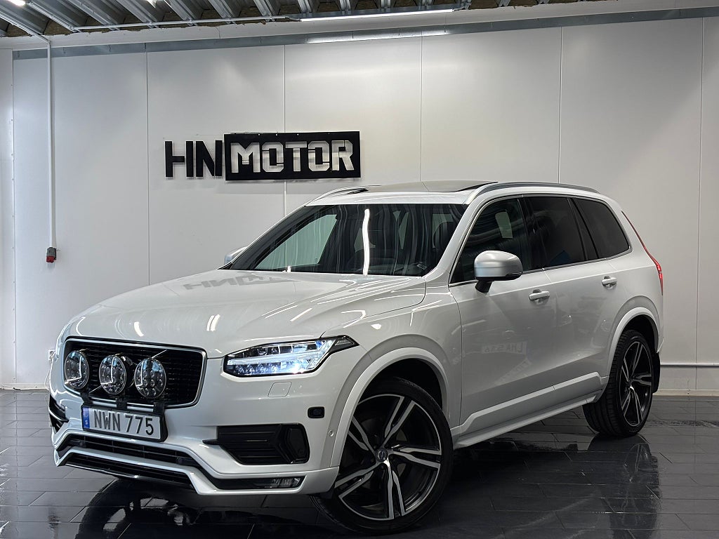 Volvo XC90 D5 AWD R-Design |PANO|HuD|HPA|BLIS|BKam|7Sits|NyServad|