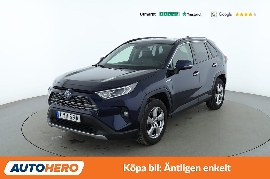 Toyota RAV4 Hybrid AWD-i Executive / Dragkrok, CarPlay, Rattvärme