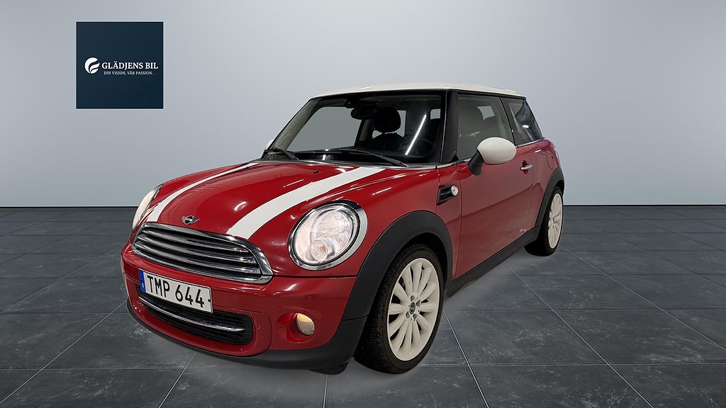 MINI Cooper D Manuell Euro 5 Connected Bluetooth Nybesiktad