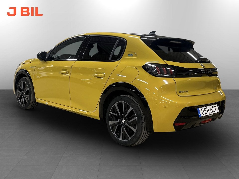 Bild på Peugeot E-208 GT 50kWh 136hk Aut - B-KAMERA, CARPLAY