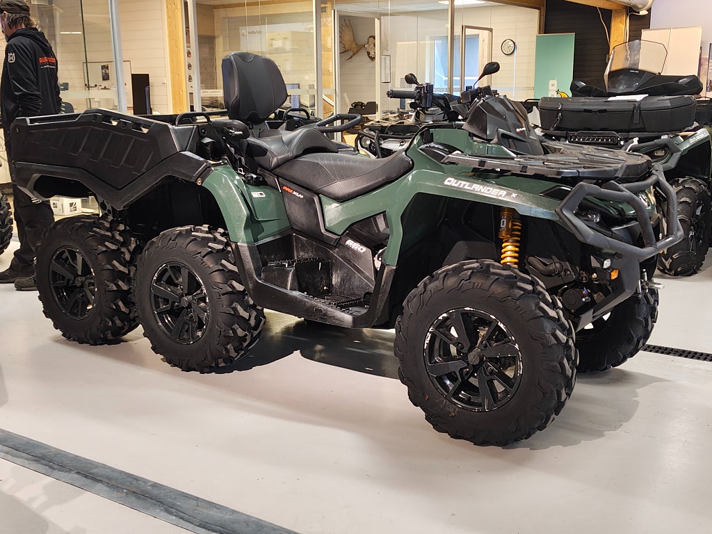Can-Am Outlander 6x6 MAX 650 *avdragbar moms*