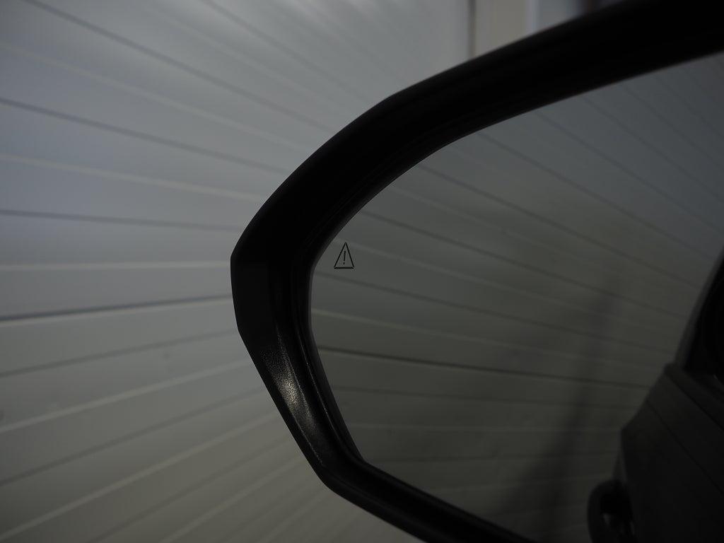 Hyundai Tucson MHEV 1.6 T-GDI DCT Essential Kamera Navi Moms 2025