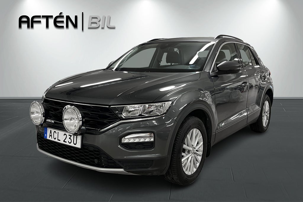 Volkswagen T-Roc 2.0 TDI 4Motion Base Backkamera Navigation Kupé Värmare