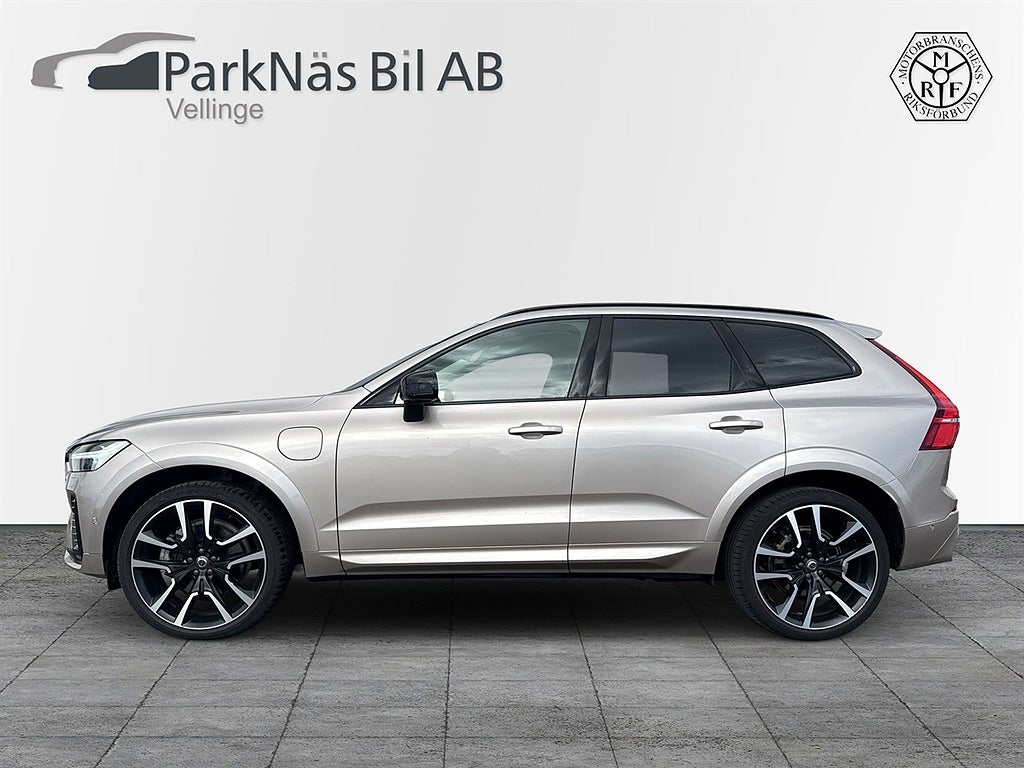 Volvo XC60 Recharge T8 AWD ULTIMATE DARK