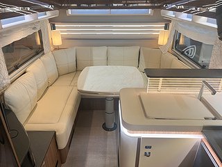 Husbil-integrerad Eura Mobil INTEGRA 760 HS 19 av 31