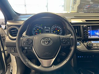 Toyota RAV4 Hybrid 2.5 AWD X-Edition Kamera Rattvärme S&V