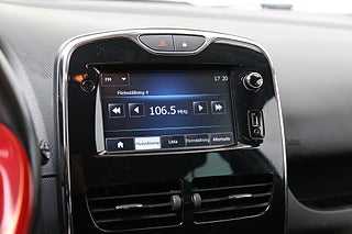 Halvkombi Renault Clio 20 av 25