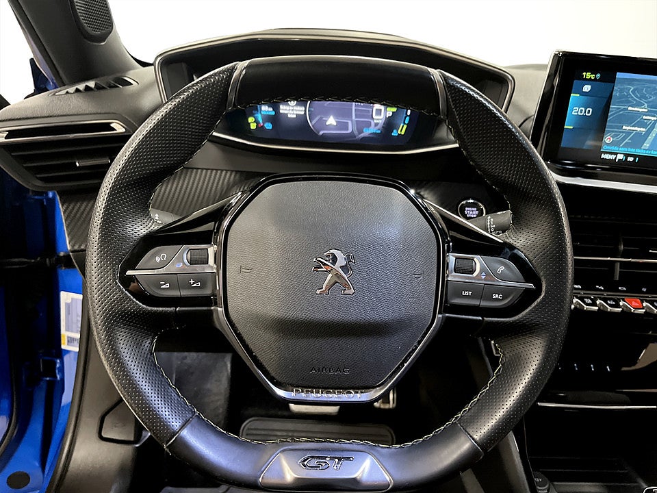 Bild på Peugeot 2008 GT 50kWh 136hk Aut B-KAMERA CARPLAY KEYLESS