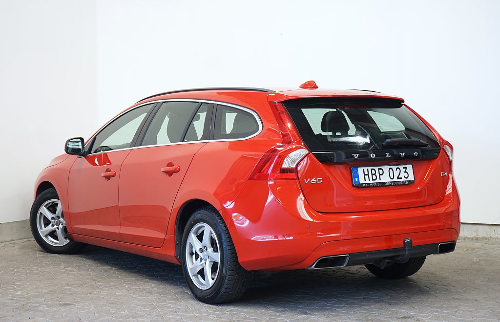 Volvo V60 D4 Momentum Värmare Dragkrok 190hk